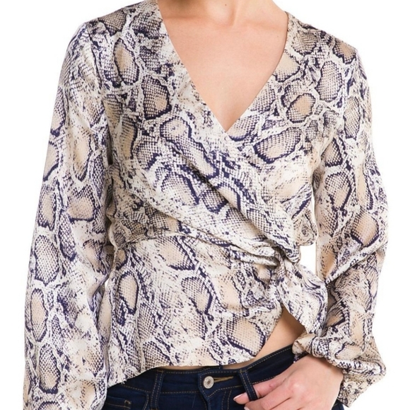 Snake print wrap blouse - Picture 1 of 6